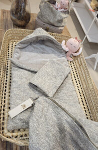 ensemble bagagerie bebe nid ange trousse toillette protege carnet de sante sac banane a langer